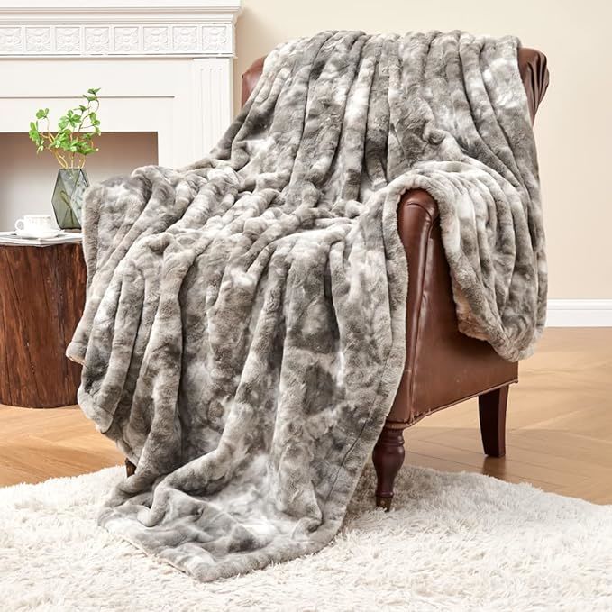 Faux Fur Throw Blanket